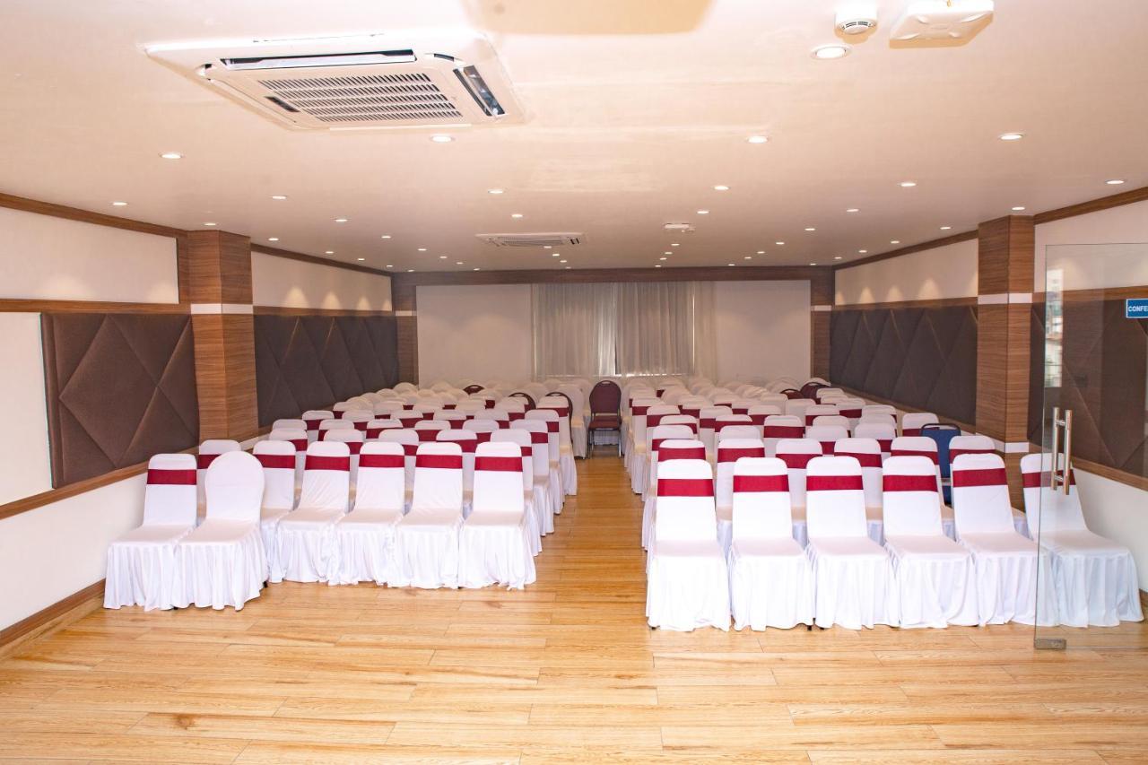 Asian Buddha Hotel Bhairāhawā Bagian luar foto